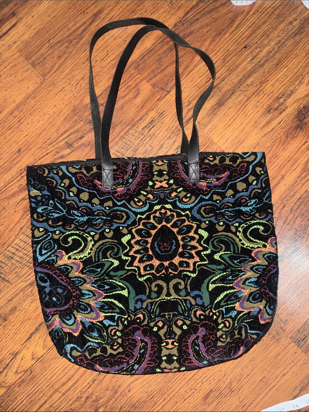 Black Multicolor Embroidered Tote Bag 43.B7